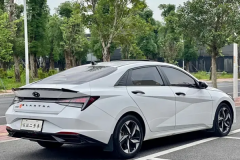 現(xiàn)代 伊蘭特 2022款 1.5L CVT GLS領(lǐng)先版